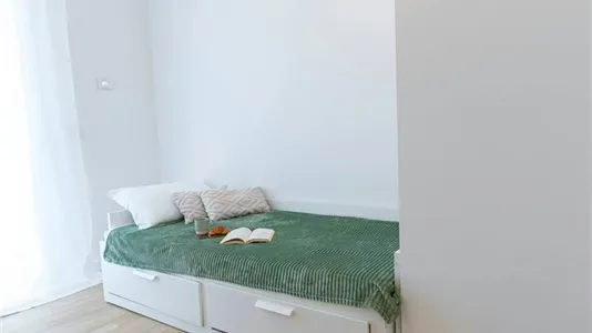 Apartments in Milano Zona 8 - Fiera, Gallaratese, Quarto Oggiaro - photo 8