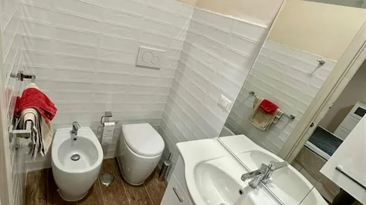 Rooms in Roma Municipio II – Parioli/Nomentano - photo 6