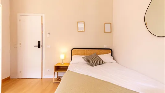 Rooms in Barcelona Les Corts - photo 5