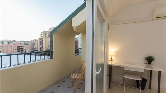 Rooms in Málaga - photo 6