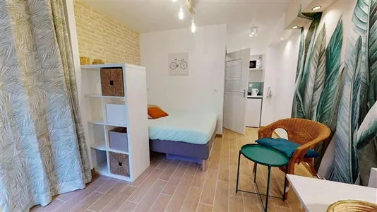 Rooms in Lyon - photo 3