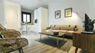 Apartment for rent, El Fontanal, Andalucía, &lt;span class=&quot;blurred street&quot; onclick=&quot;ProcessAdRequest(10196217)&quot;&gt;&lt;span class=&quot;hint&quot;&gt;See streetname&lt;/span&gt;[xxxxxxxxxxxxx]&lt;/span&gt;