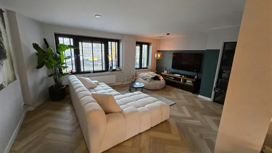 Apartments in Location is not specified - photo 2