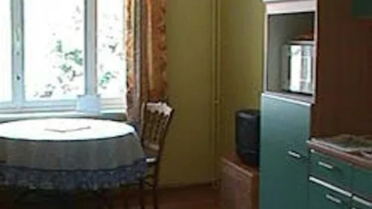 Apartments in Brussels Schaarbeek - photo 2