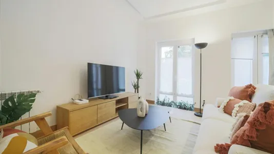 Apartments in Madrid Chamberí - photo 4