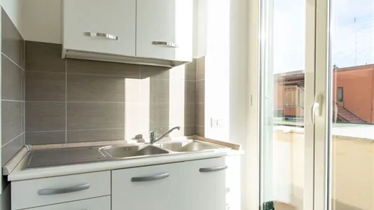 Rooms in Roma Municipio VII – Appio-Latino/Tuscolano/Cinecittà - photo 8