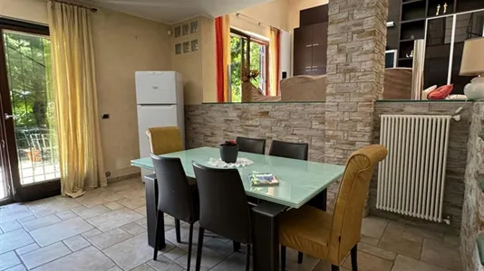 Houses in Moncalieri - photo 10