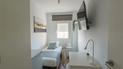 Room for rent in Cornellà de Llobregat, Cataluña