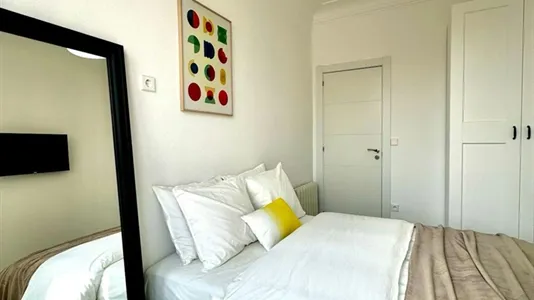 Rooms in Madrid Centro - photo 6