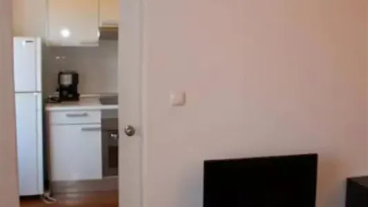 Apartments in Location is not specified - photo 8