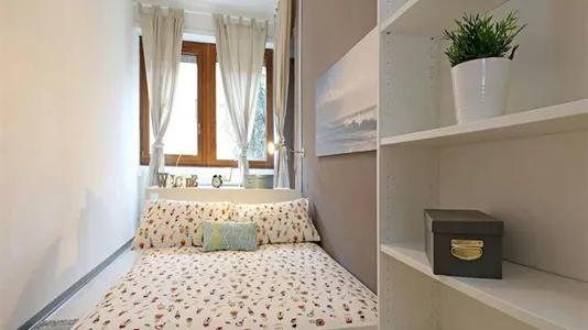 Rooms in Roma Municipio XIV – Monte Mario - photo 8