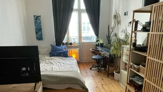 Rooms in Berlin Charlottenburg-Wilmersdorf - photo 1