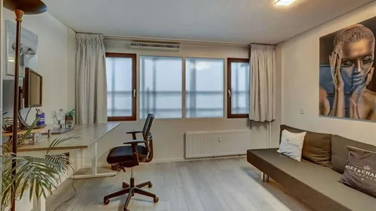 Apartments in Amsterdam Osdorp - photo 10