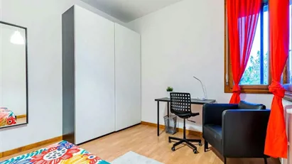 Room for rent in Padua, Veneto