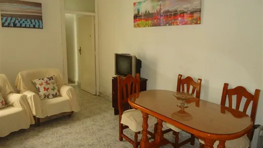 Rooms in Córdoba - photo 10