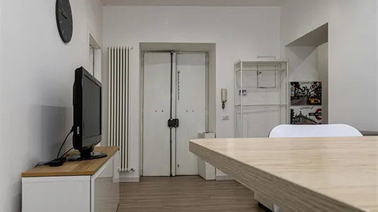 Apartments in Roma Municipio I – Centro Storico - photo 6