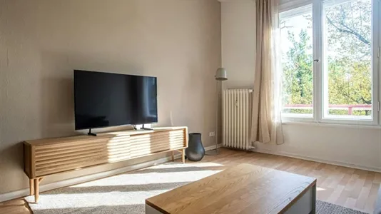 Apartments in Berlin Charlottenburg-Wilmersdorf - photo 1