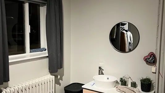 Rooms in Reykjavík Hlíðar - photo 6