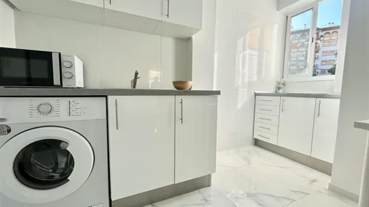 Rooms in El Cerezo - photo 8