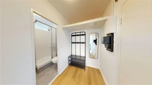 Apartments in Location is not specified - photo 7