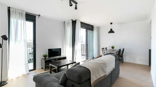 Apartments in Cornellà de Llobregat - photo 2