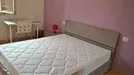 Room for rent, Bologna, Emilia-Romagna, &lt;span class=&quot;blurred street&quot; onclick=&quot;ProcessAdRequest(13089171)&quot;&gt;&lt;span class=&quot;hint&quot;&gt;See streetname&lt;/span&gt;[xxxxxxxxxxxxx]&lt;/span&gt;