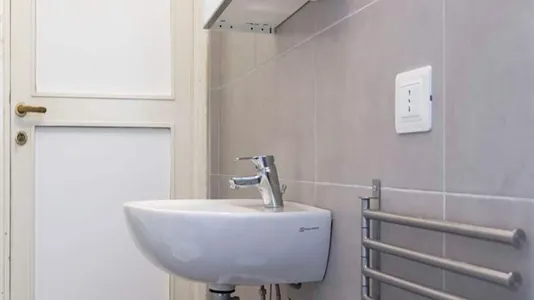 Rooms in Milano Zona 1 - Centro storico - photo 8