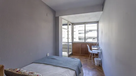 Rooms in Valencia Algirós - photo 9