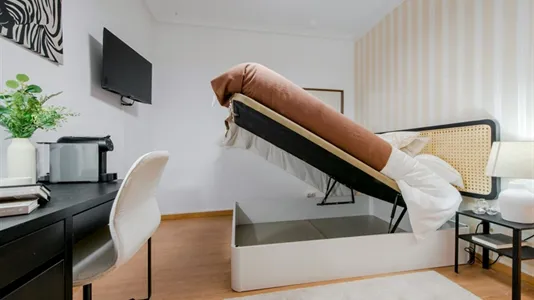 Rooms in Madrid Chamberí - photo 5