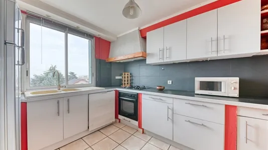 Apartments in Lyon - photo 6