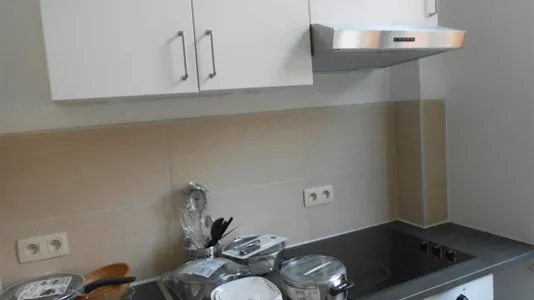 Rooms in Brussels Sint-Joost-ten-Node - photo 5