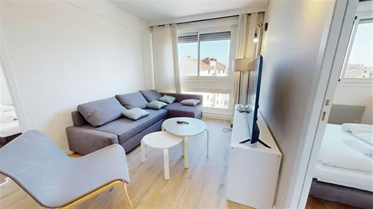 Rooms in Lyon - photo 5