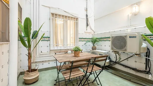 Rooms in Valencia L'Eixample - photo 8