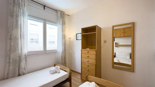 Apartments in Barcelona Ciutat Vella - photo 8