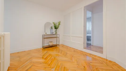 Rooms in Madrid Retiro - photo 7