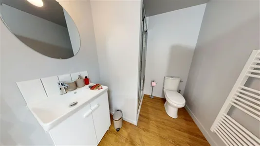 Rooms in Paris 19ème arrondissement - photo 1