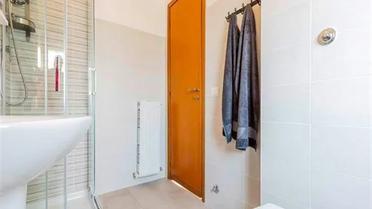 Rooms in Roma Municipio IX – EUR - photo 4