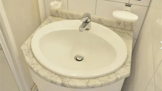 Apartments in Frankfurt Süd - photo 5