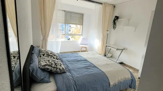 Rooms in Picanya - photo 1