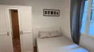 Room for rent, Madrid Chamberí, Madrid, &lt;span class=&quot;blurred street&quot; onclick=&quot;ProcessAdRequest(7752096)&quot;&gt;&lt;span class=&quot;hint&quot;&gt;See streetname&lt;/span&gt;[xxxxxxxxxxxxx]&lt;/span&gt;