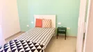 Room for rent, Florence, Toscana, &lt;span class=&quot;blurred street&quot; onclick=&quot;ProcessAdRequest(9117847)&quot;&gt;&lt;span class=&quot;hint&quot;&gt;See streetname&lt;/span&gt;[xxxxxxxxxxxxx]&lt;/span&gt;