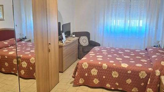 Rooms in Roma Municipio V – Prenestino/Centocelle - photo 1