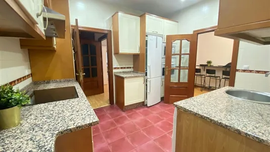 Rooms in Madrid Retiro - photo 6