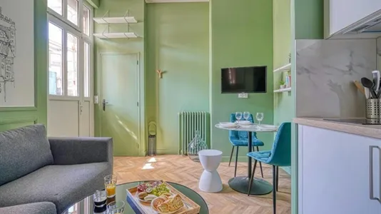 Apartments in Nanterre - photo 6