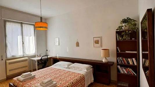Rooms in Florence - photo 3