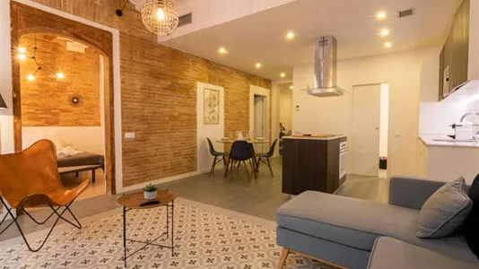 Apartments in Barcelona Ciutat Vella - photo 5