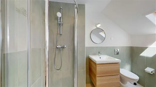 Rooms in Bobigny - photo 6