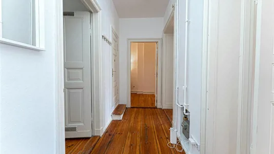 Rooms in Berlin Charlottenburg-Wilmersdorf - photo 2