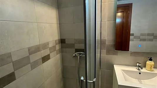 Rooms in Madrid Fuencarral-El Pardo - photo 9