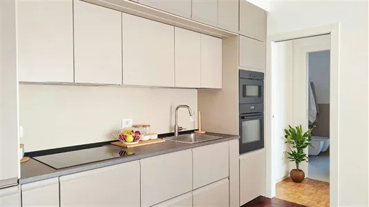 Apartments in Milano Zona 8 - Fiera, Gallaratese, Quarto Oggiaro - photo 9